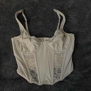 GILLY HICKS cream/white corset top SIZE Medium